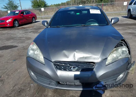 2010 Hyundai Genesis 2.0T Track из США, поврежденный, VIN KMHHT6KD3AU022125